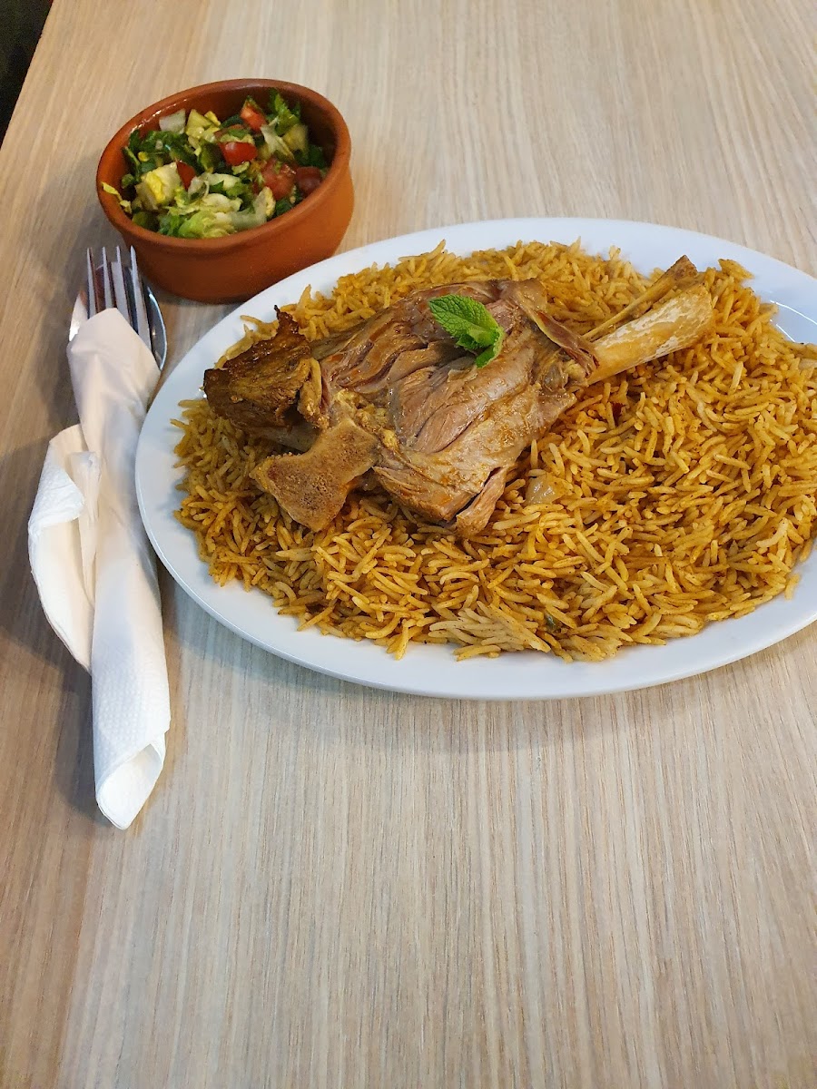 Almoosh Arabic Restaurant-5